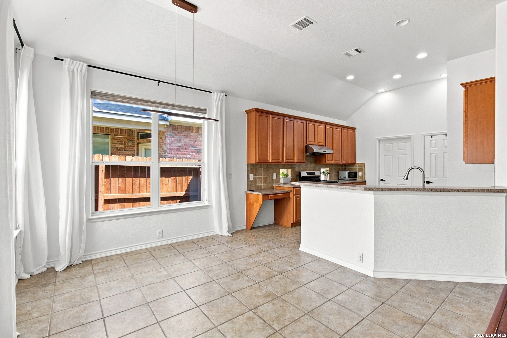 8330 Setting Moon San Antonio TX 78255