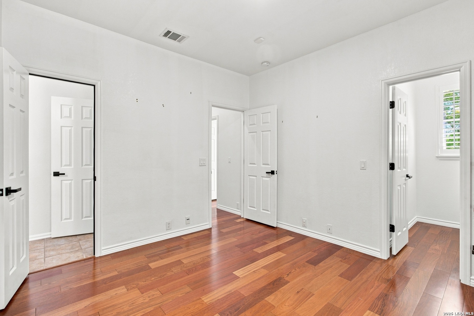 8330 Setting Moon San Antonio TX 78255