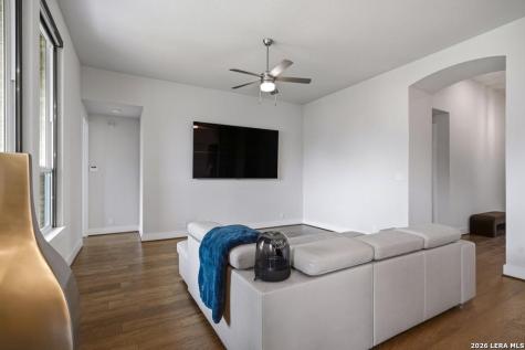163 Laurel Oak Castroville TX 78009