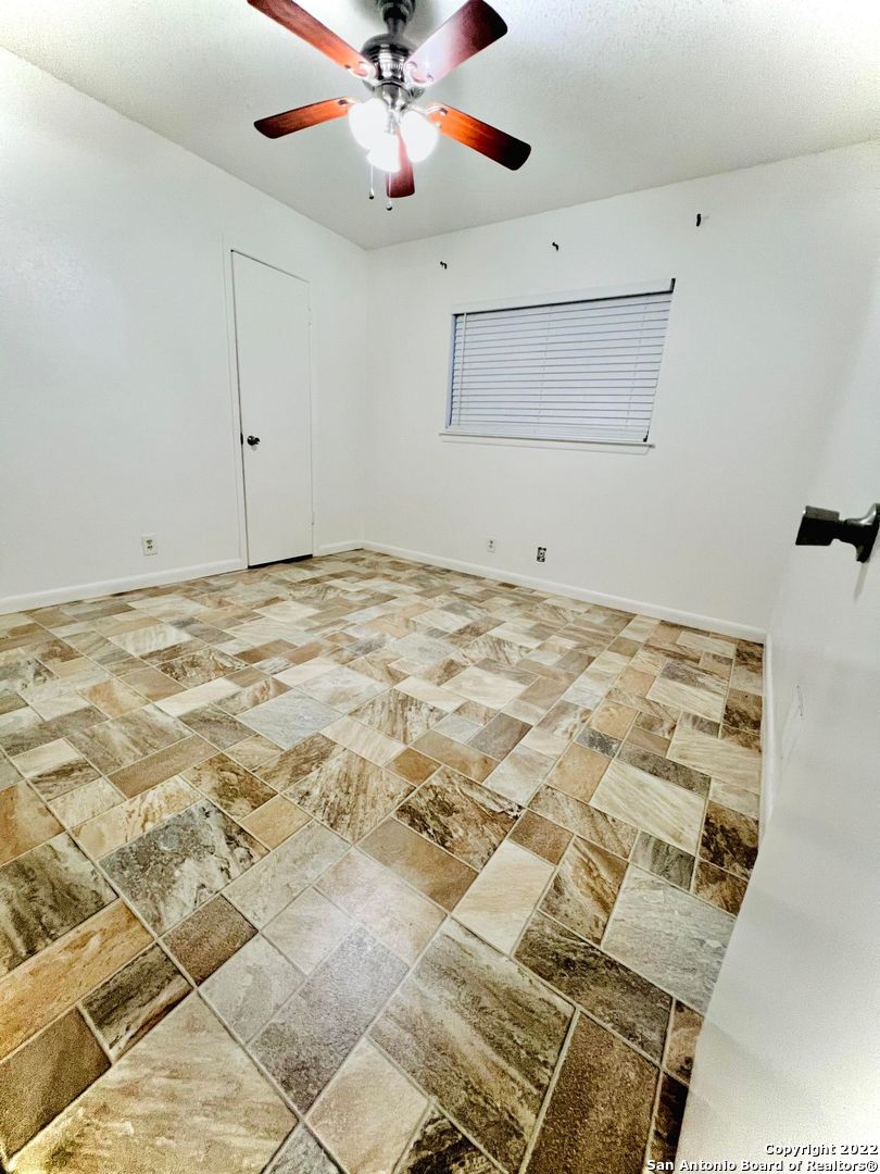 10445 Country Breeze San Antonio TX 78240
