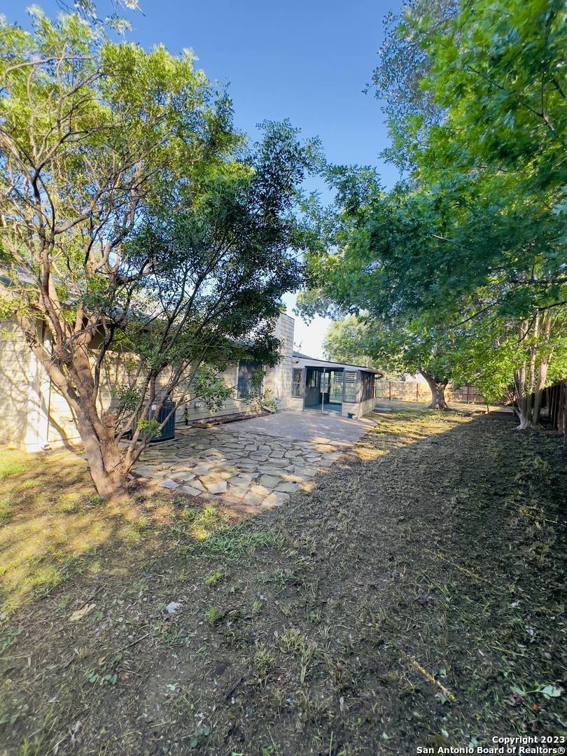 10445 Country Breeze San Antonio TX 78240