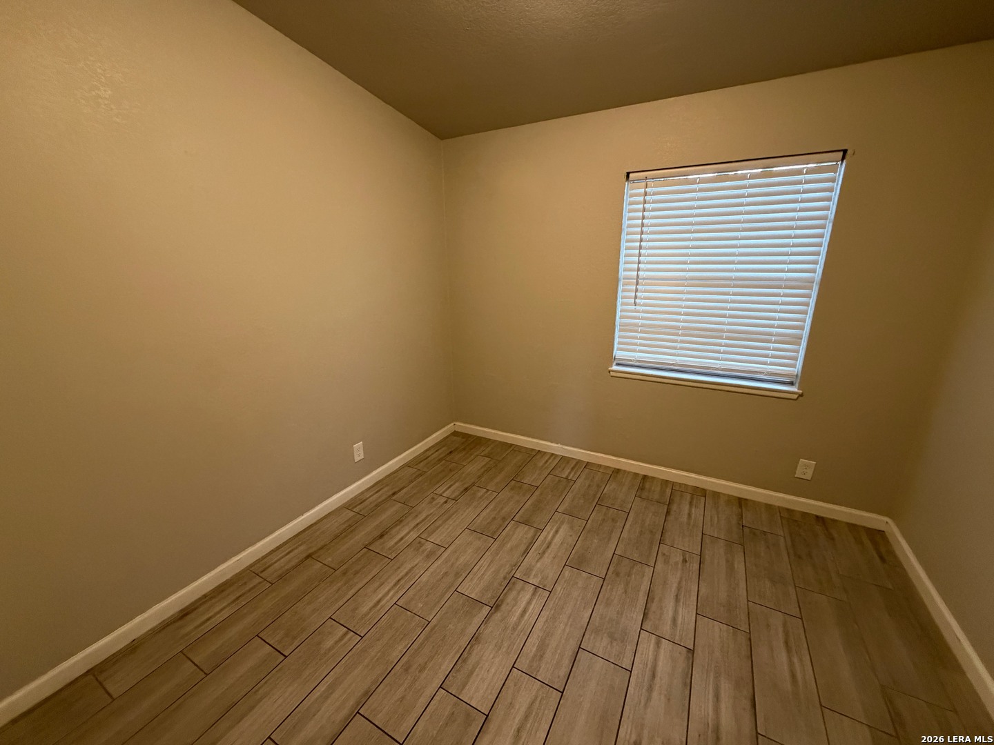 5143 Village Lawn San Antonio TX 78218