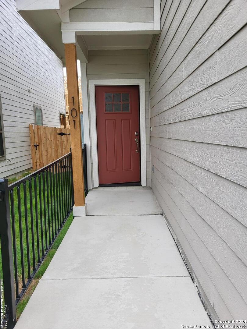 7636 Magnolia Village San Antonio TX 78252