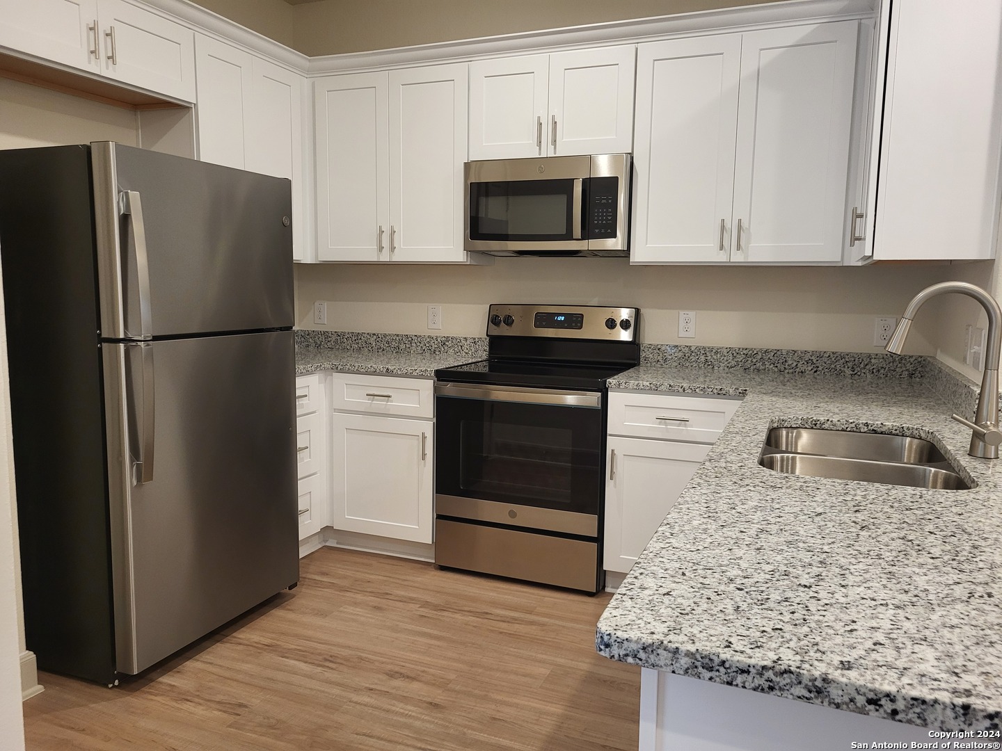 7636 Magnolia Village San Antonio TX 78252