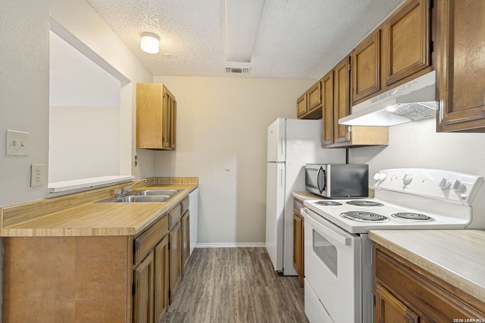 7017 Silver Canyon San Antonio TX 78244