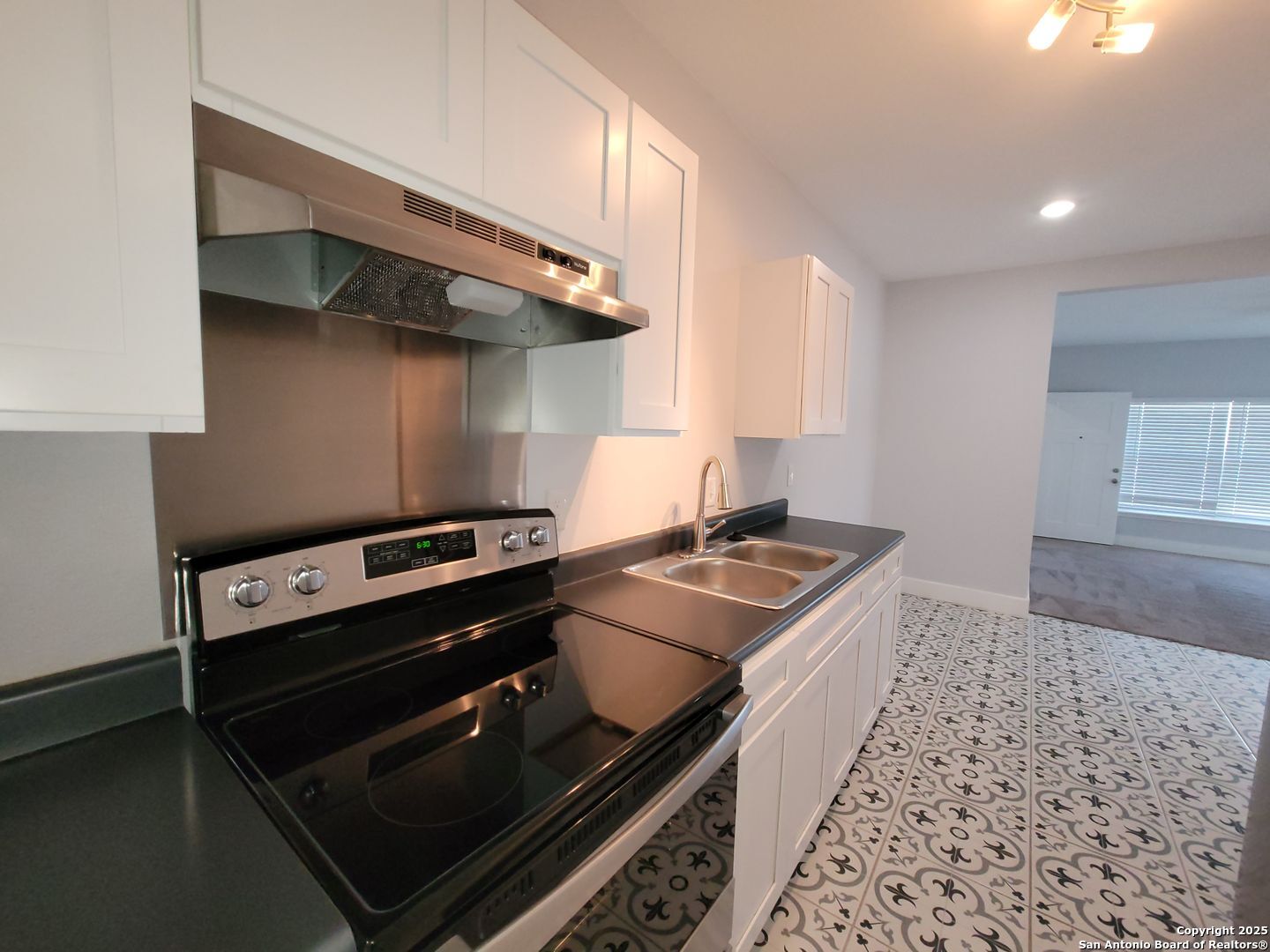 1026 French San Antonio TX 78212