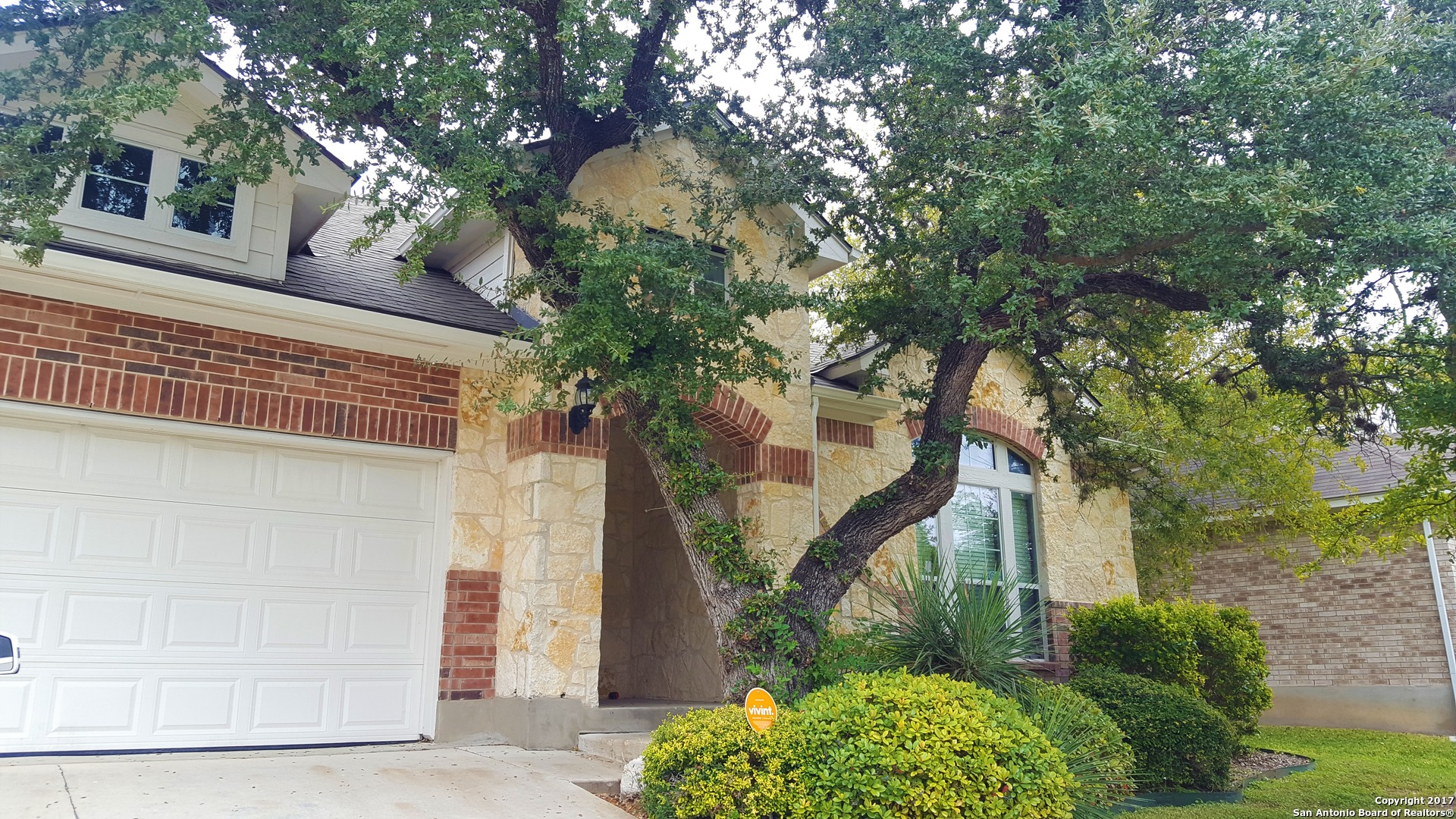 4426 James Bowie San Antonio TX 78253