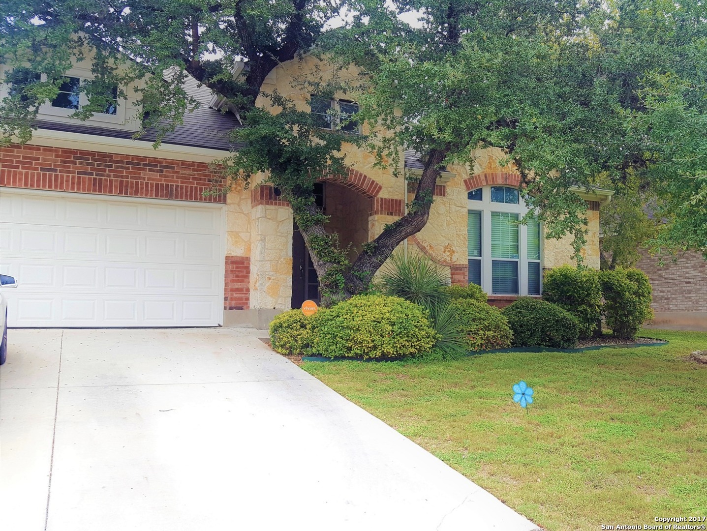 4426 James Bowie San Antonio TX 78253