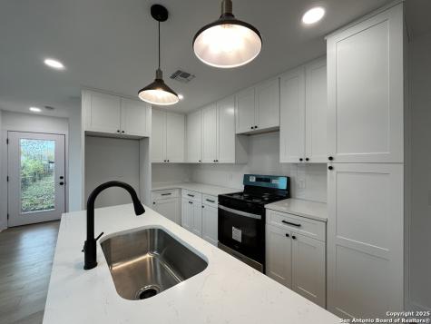 2239 Burnet Street San Antonio TX 78202