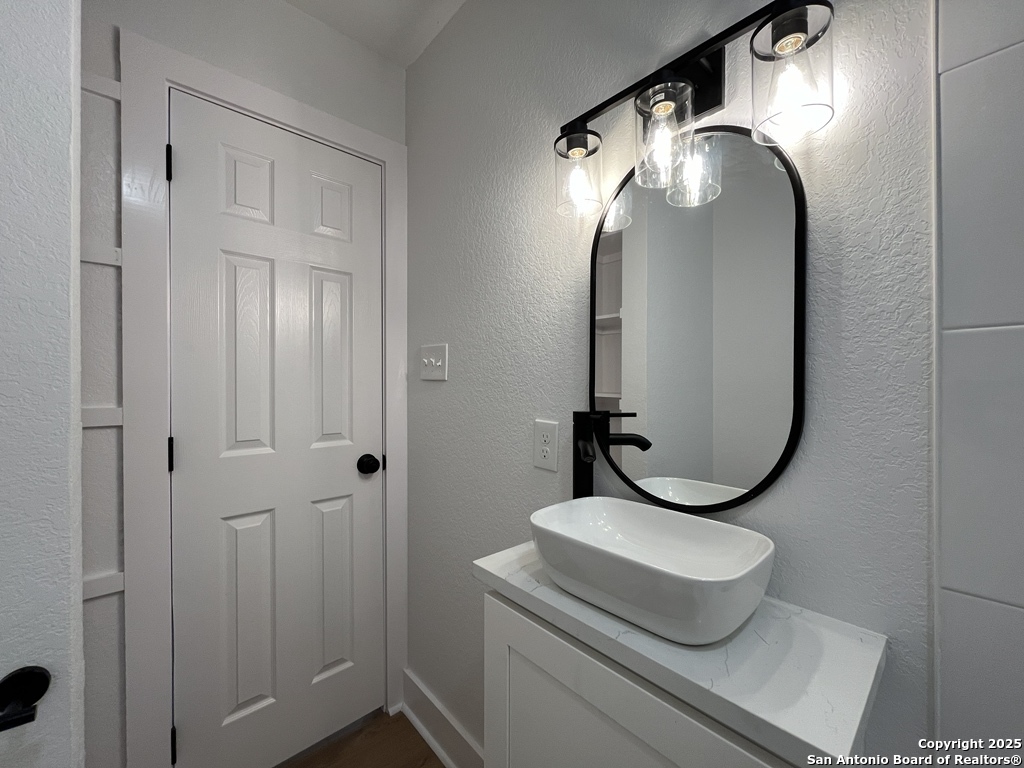 2239 Burnet Street San Antonio TX 78202