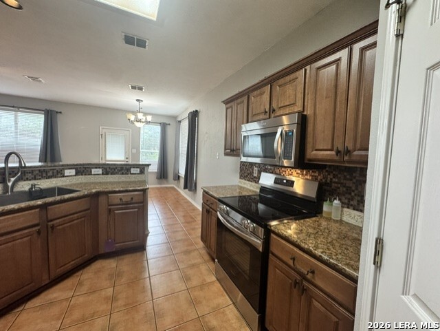 162 Coopers Hawk San Antonio TX 78253