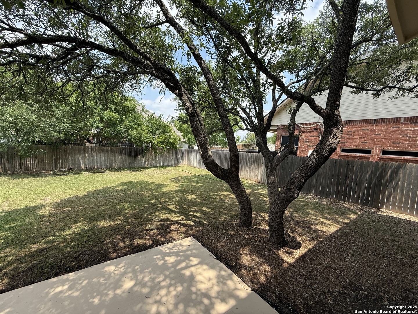 511 Shannon Rose San Antonio TX 78260