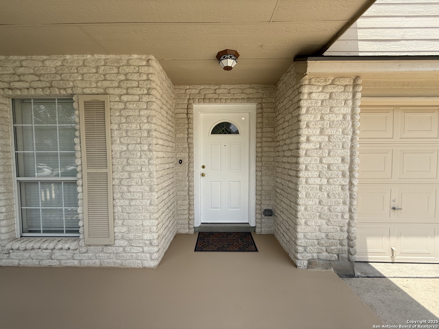 511 Shannon Rose San Antonio TX 78260