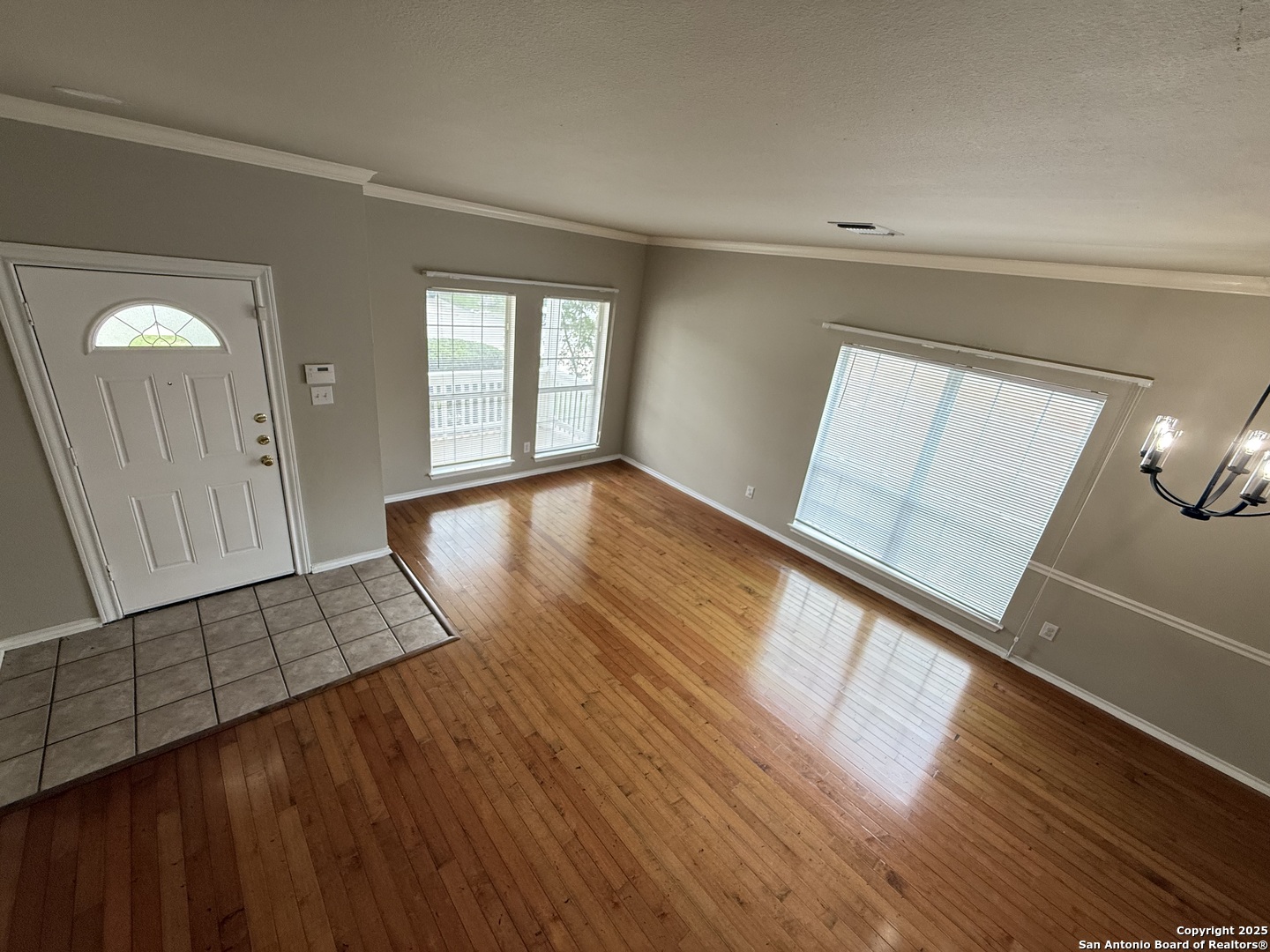 511 Shannon Rose San Antonio TX 78260