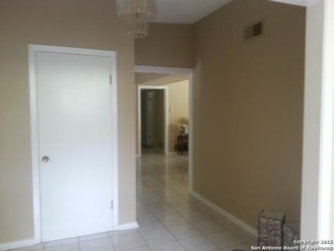 121 Riviera Drive Castle Hills TX 78213