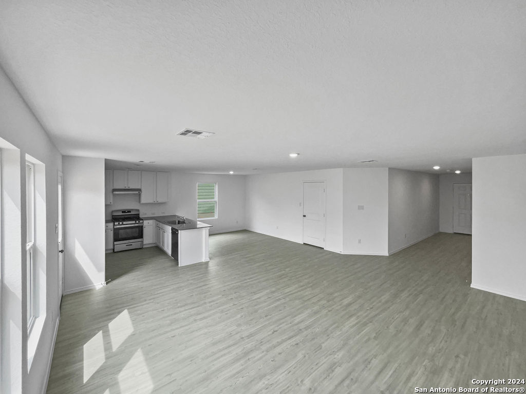 9831 Sanborn Grist San Antonio TX 78254