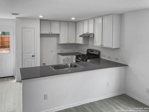 9831 Sanborn Grist San Antonio TX 78254