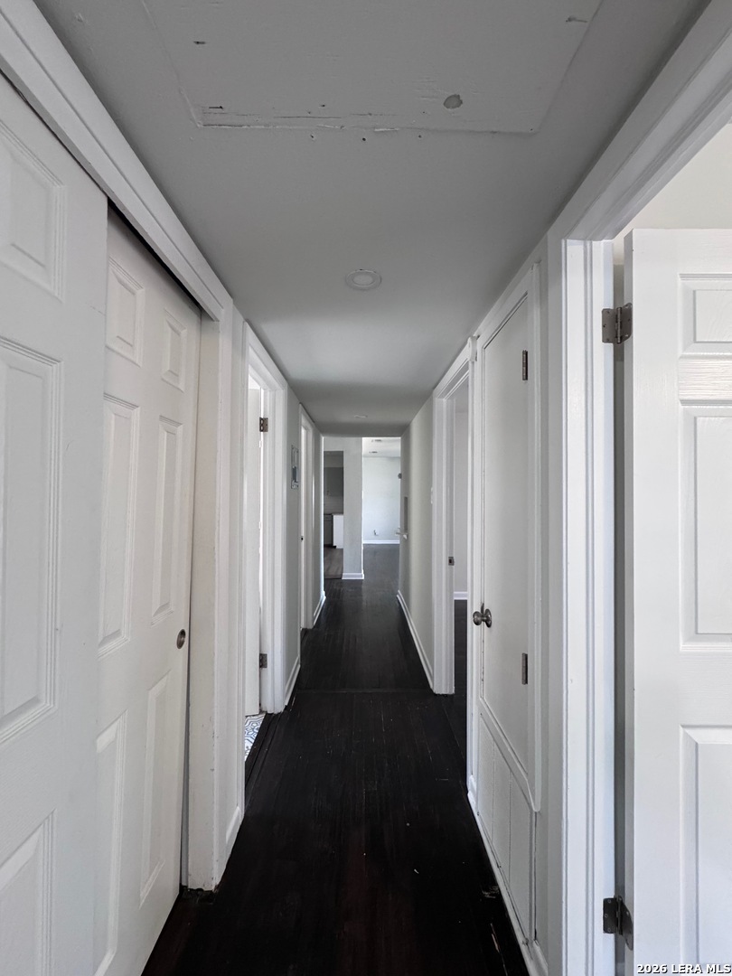 211 Cresham Drive San Antonio TX 78218