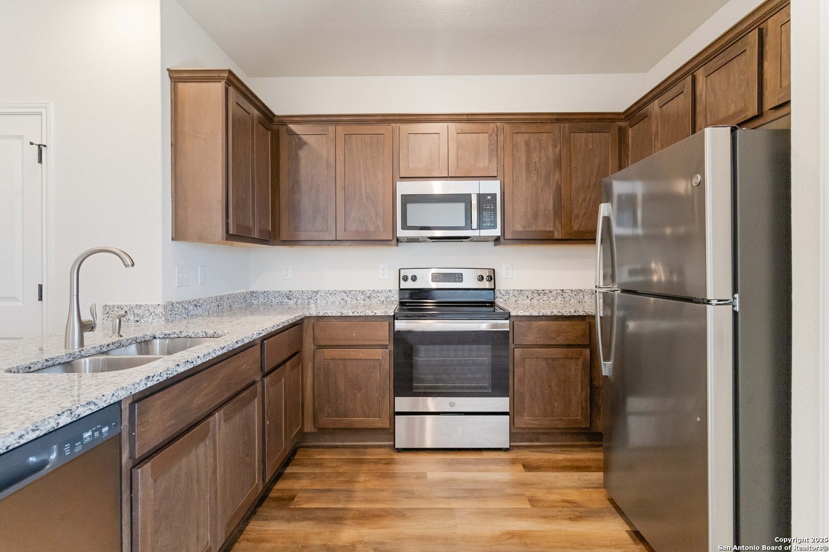 13822 Enzo Gate San Antonio TX 78253