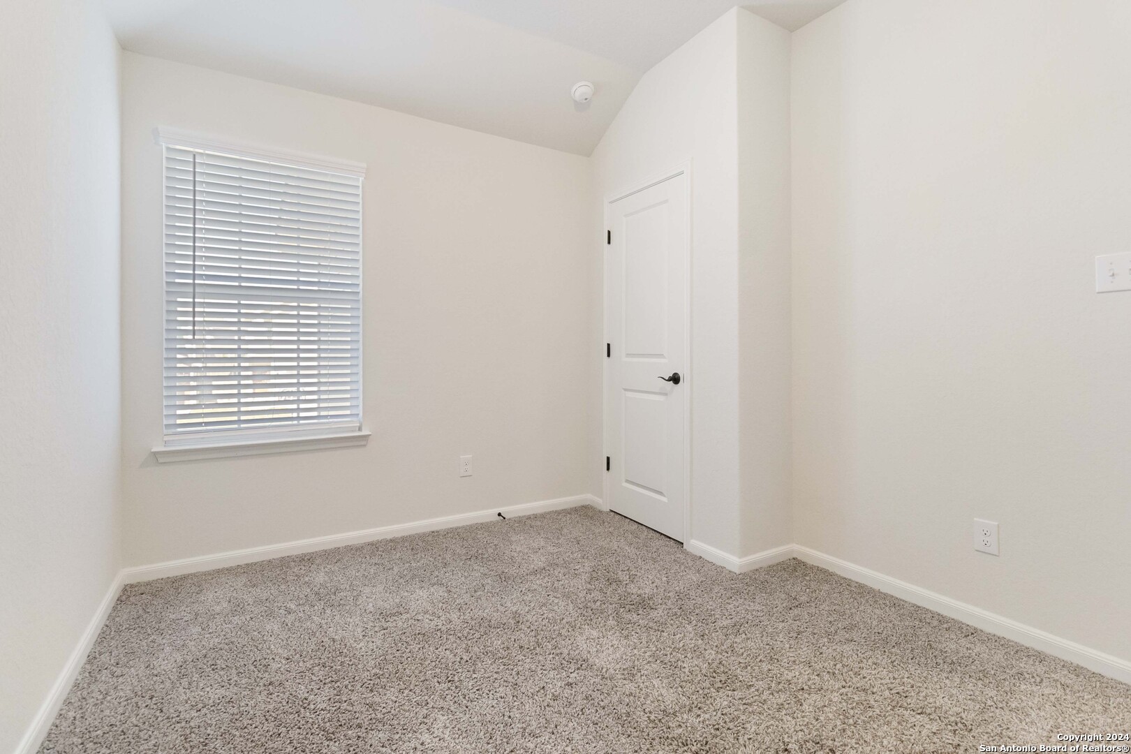 13822 Enzo Gate San Antonio TX 78253