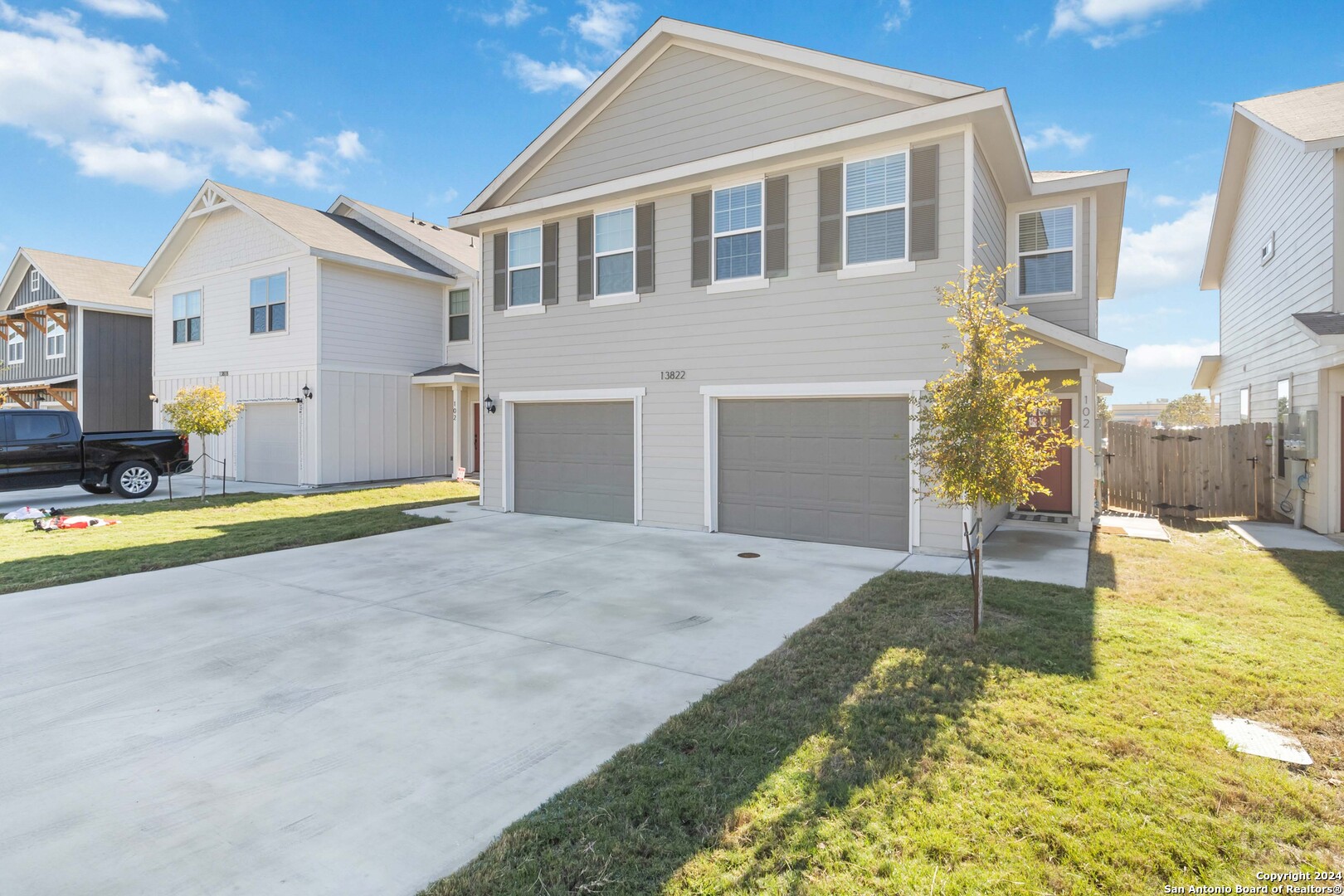 13822 Enzo Gate San Antonio TX 78253