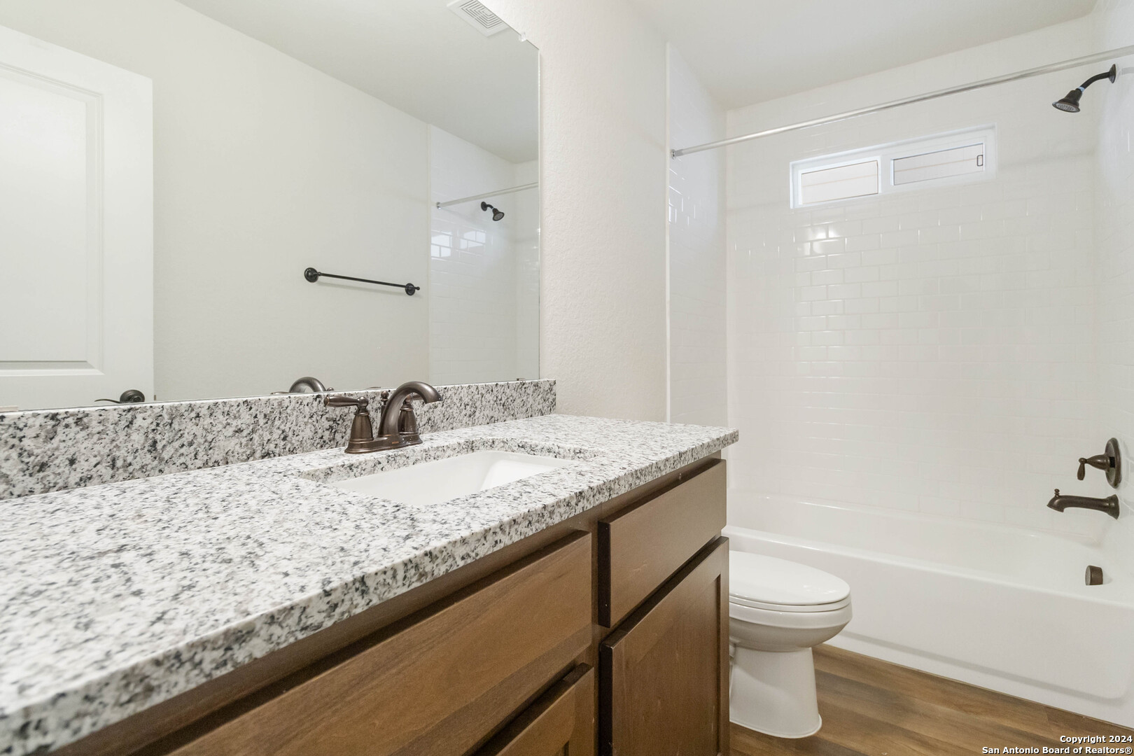 13822 Enzo Gate San Antonio TX 78253