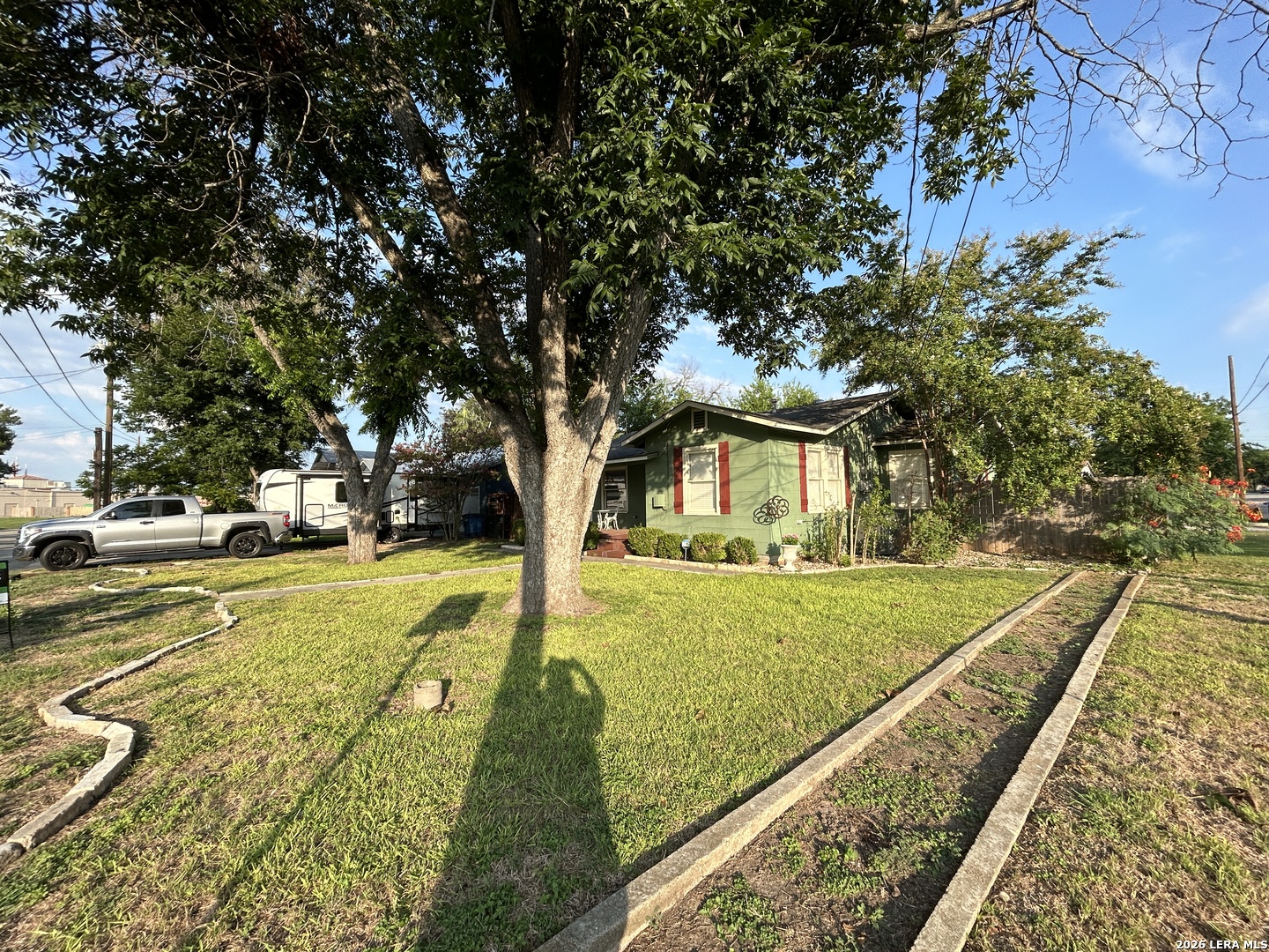 893 Pine Street New Braunfels TX 78130