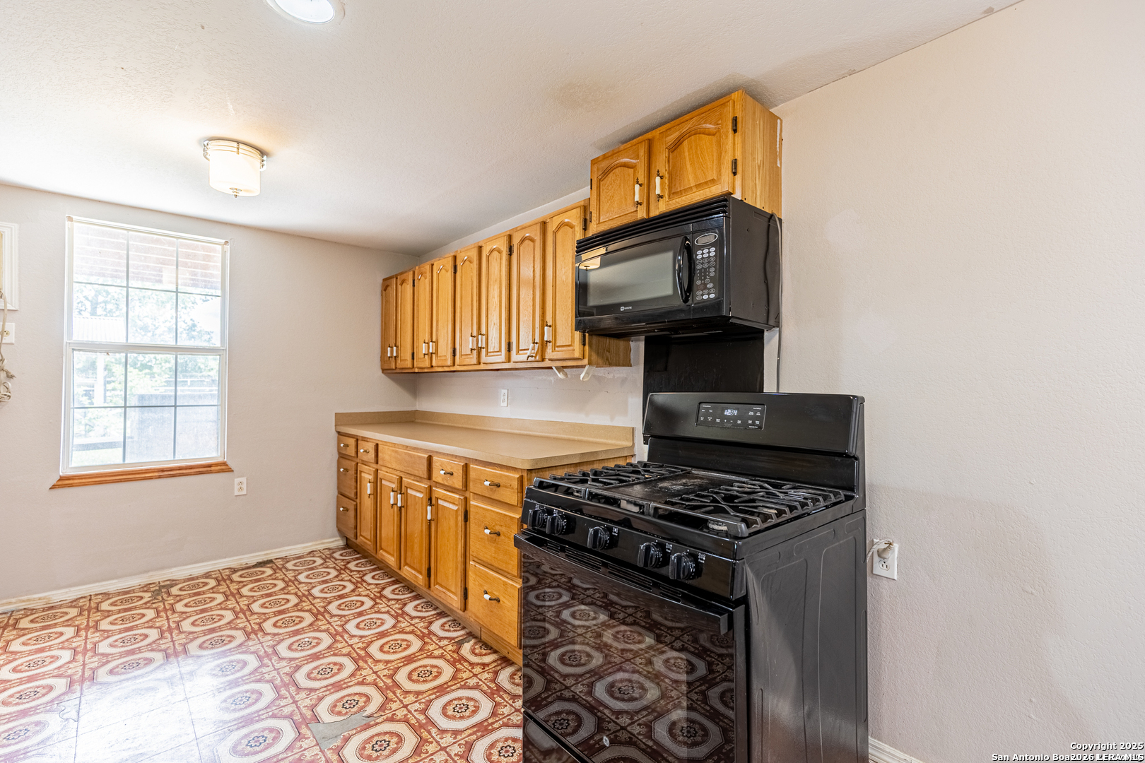 134 Cheyenne San Antonio TX 78207
