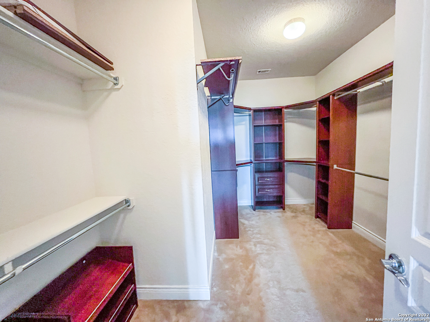 7427 Valle Mission Boerne TX 78015