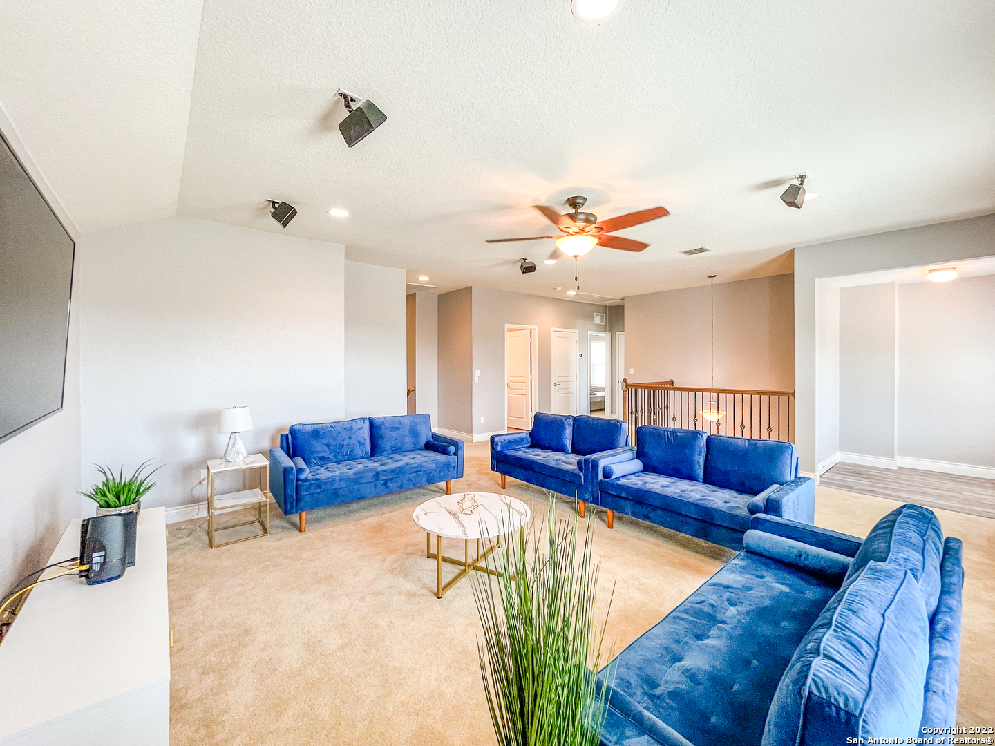 7427 Valle Mission Boerne TX 78015