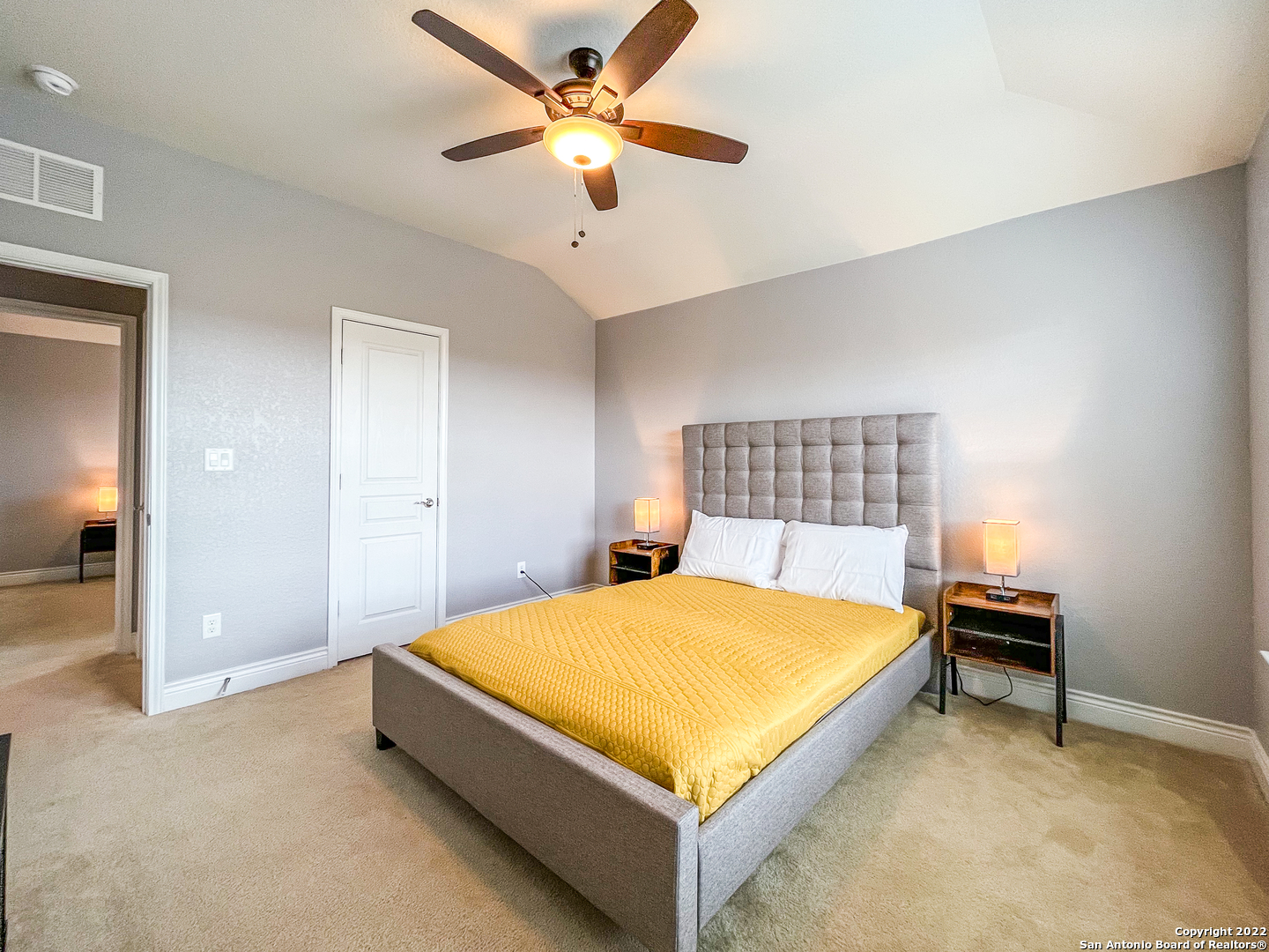 7427 Valle Mission Boerne TX 78015
