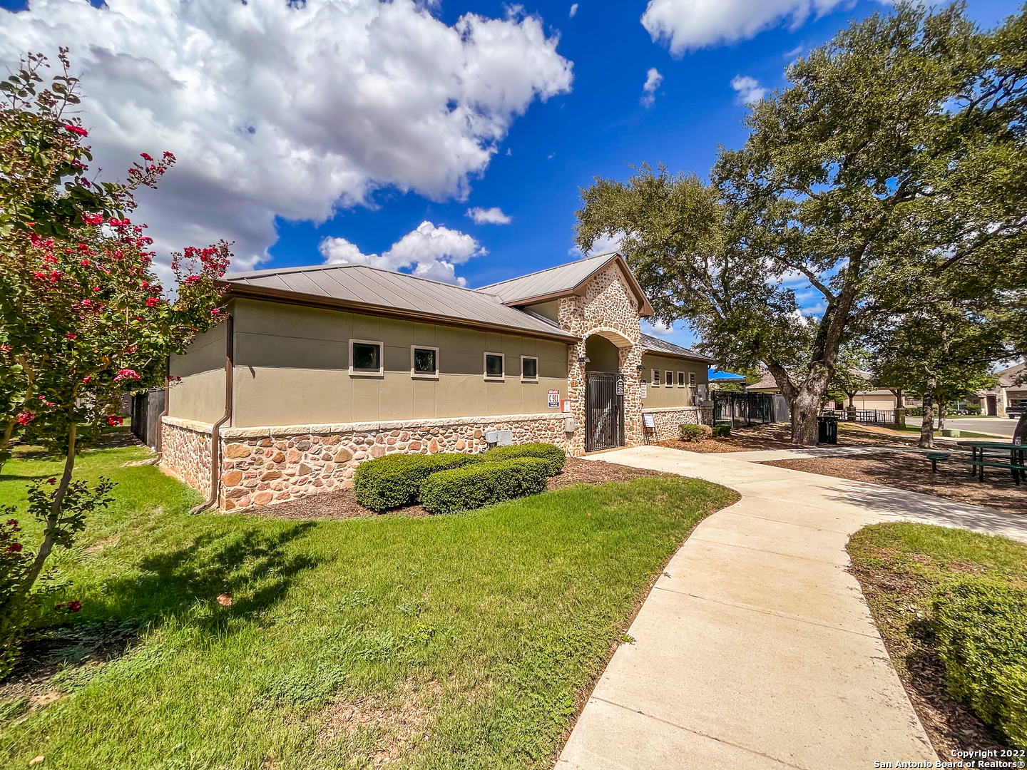7427 Valle Mission Boerne TX 78015