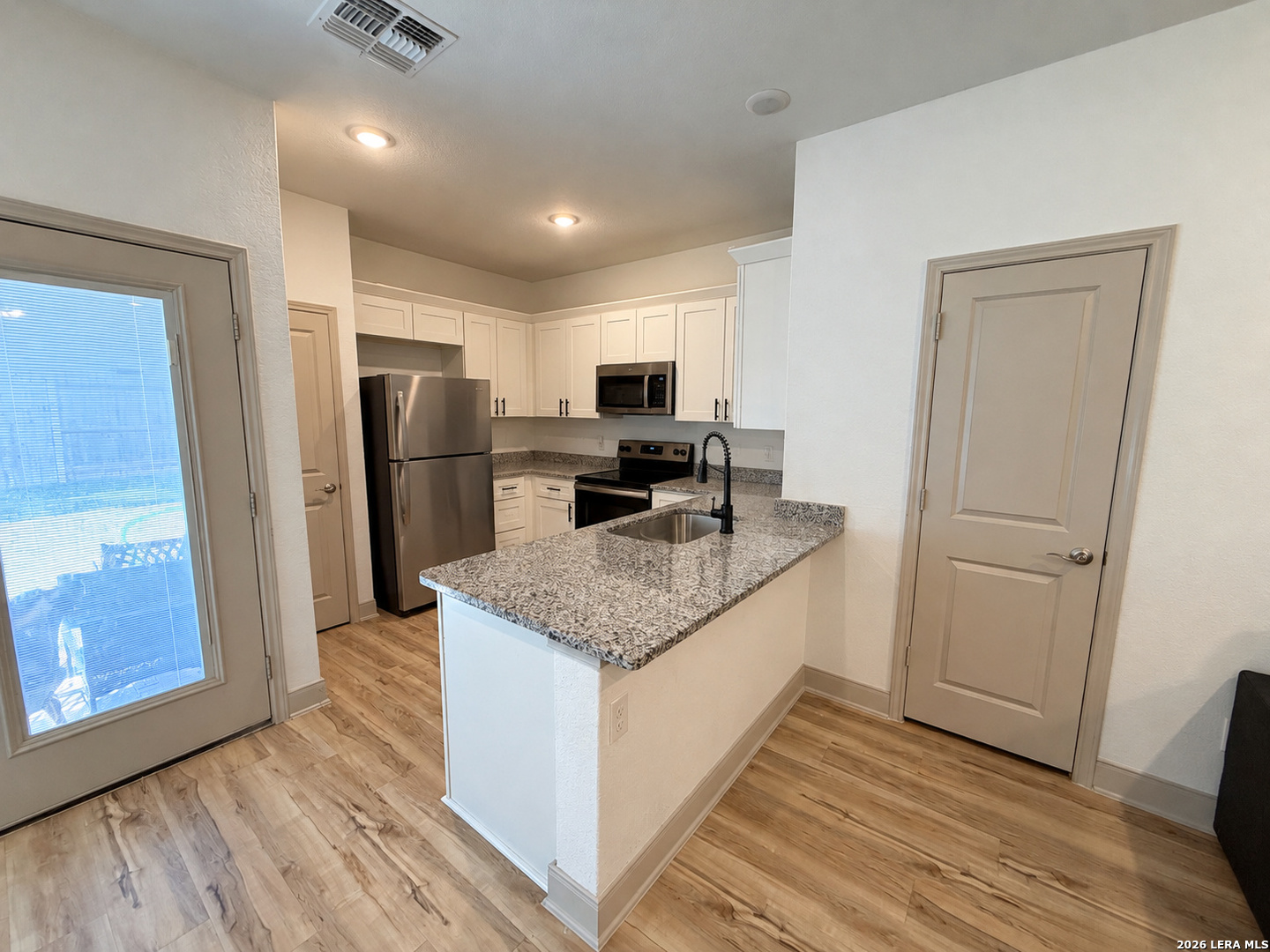 7536 Magnolia Village San Antonio TX 78252