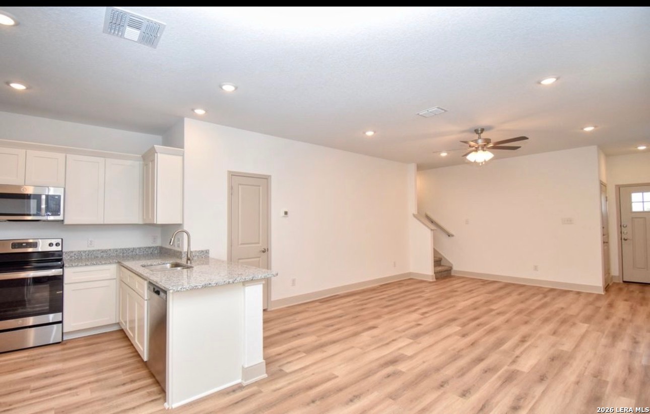 7536 Magnolia Village San Antonio TX 78252