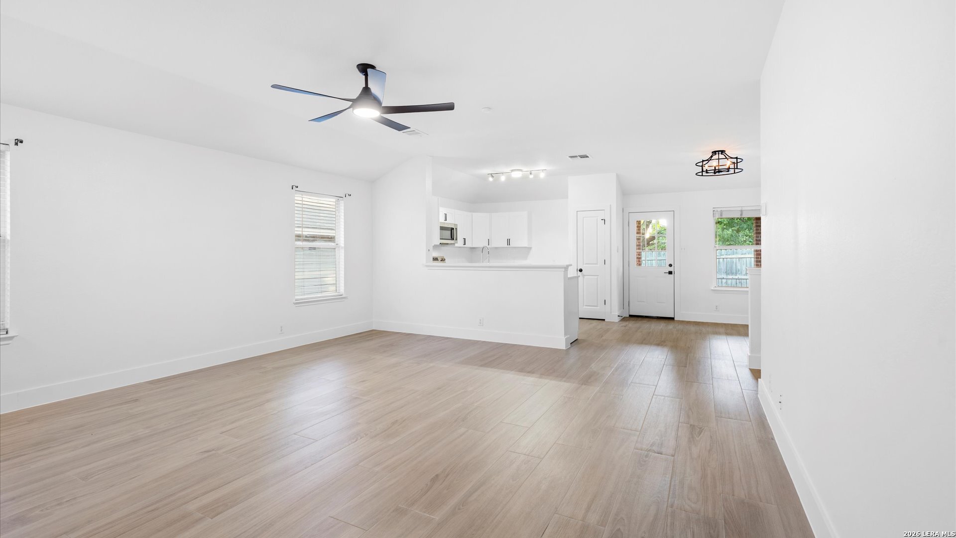 6608 Sally Agee Leon Valley TX 78238