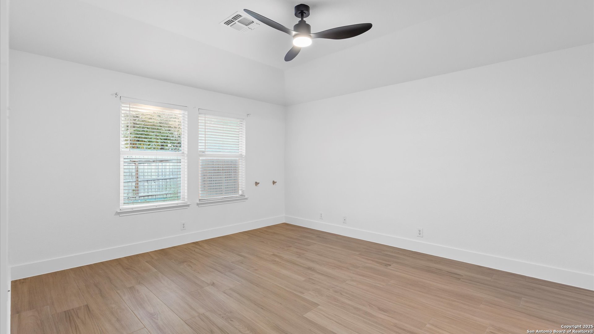 6608 Sally Agee Leon Valley TX 78238