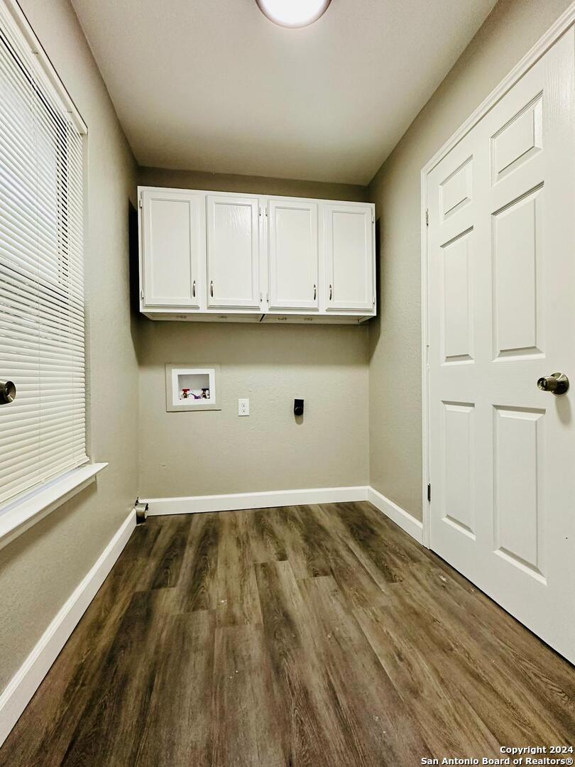 4611 Crested Land San Antonio TX 78217