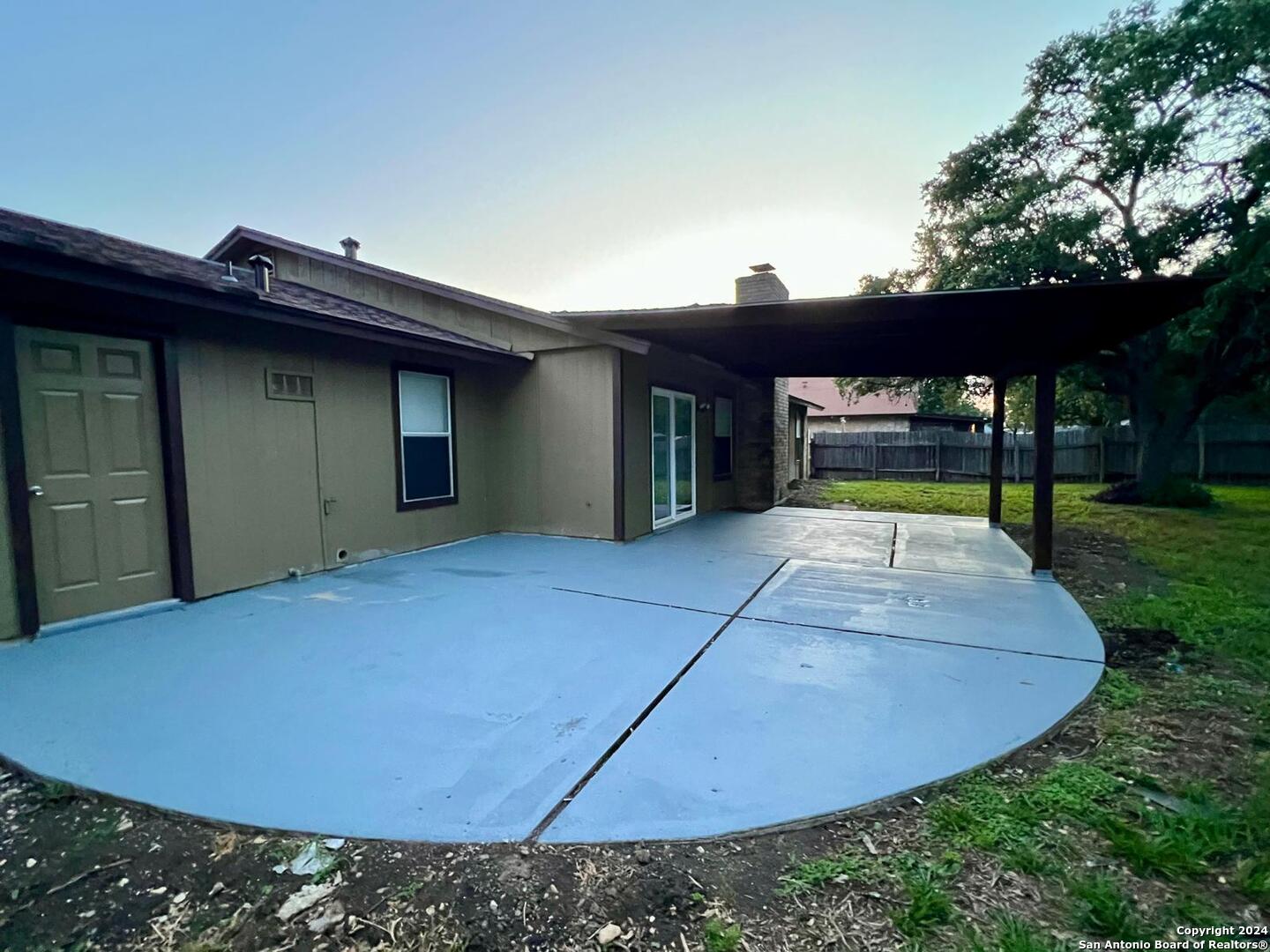 4611 Crested Land San Antonio TX 78217