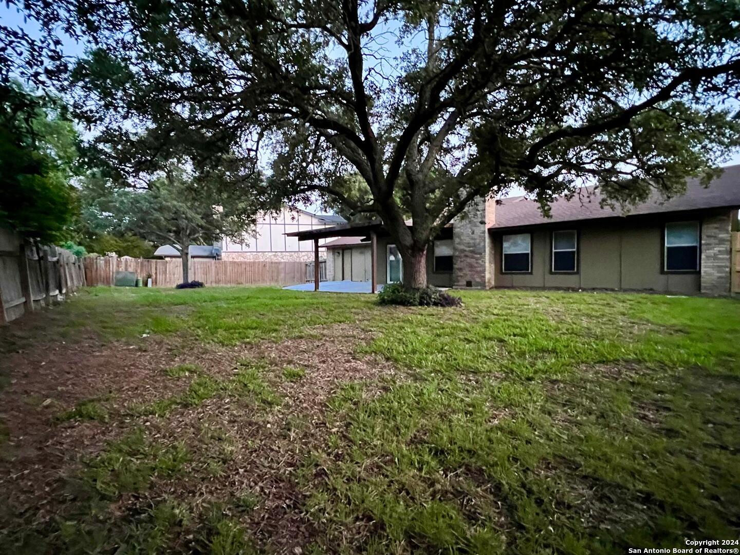 4611 Crested Land San Antonio TX 78217