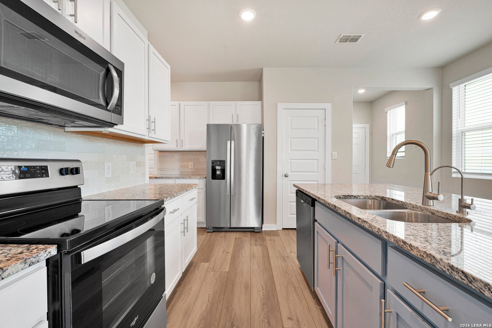 4030 Bellamy Bend San Antonio TX 78109