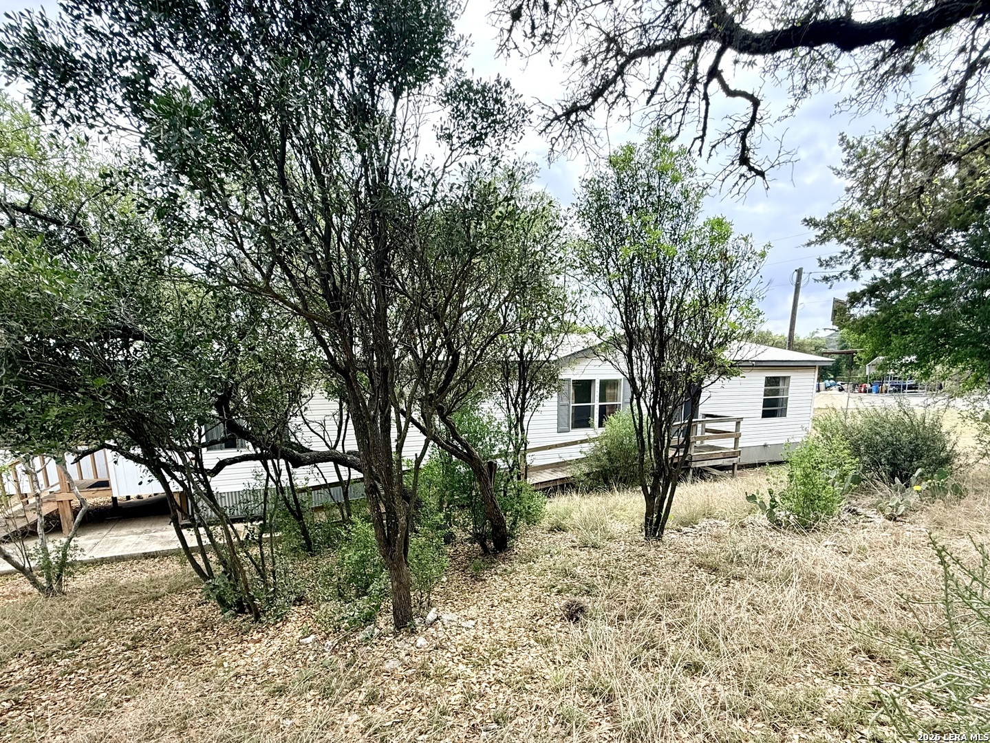 182 Laurel Ridge Lakehills TX 78063