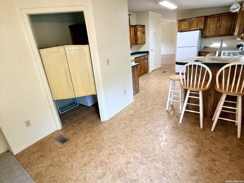 182 Laurel Ridge Lakehills TX 78063