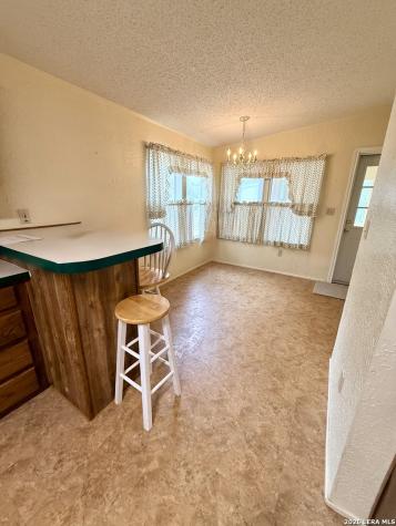 182 Laurel Ridge Lakehills TX 78063