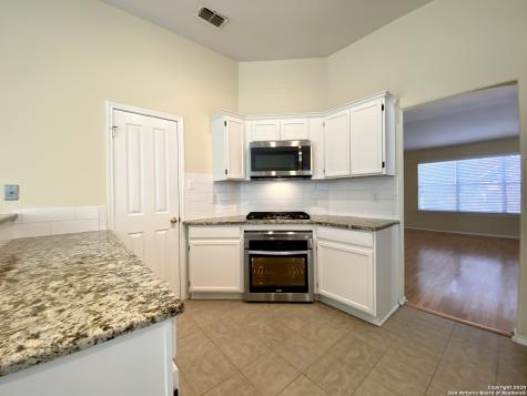 6635 Shady Bend Drive San Antonio TX 78256