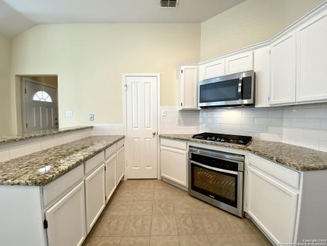 6635 Shady Bend Drive San Antonio TX 78256