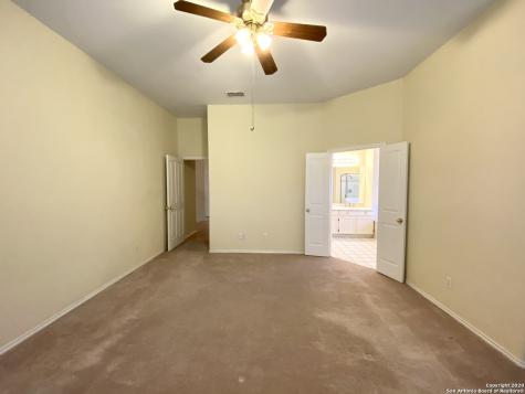 6635 Shady Bend Drive San Antonio TX 78256