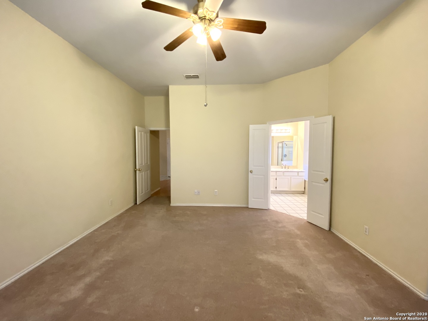 6635 Shady Bend Drive San Antonio TX 78256
