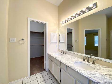 6635 Shady Bend Drive San Antonio TX 78256