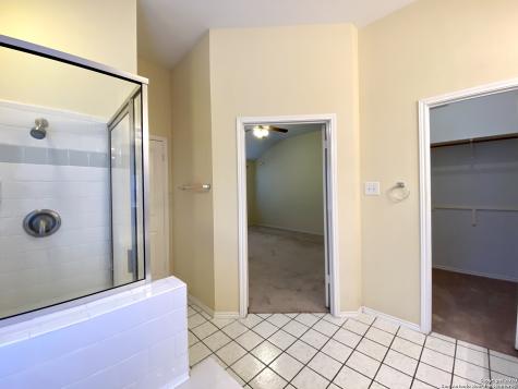 6635 Shady Bend Drive San Antonio TX 78256