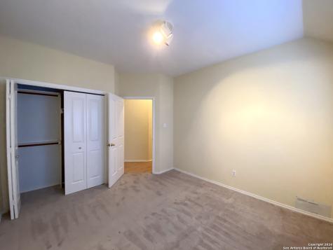 6635 Shady Bend Drive San Antonio TX 78256